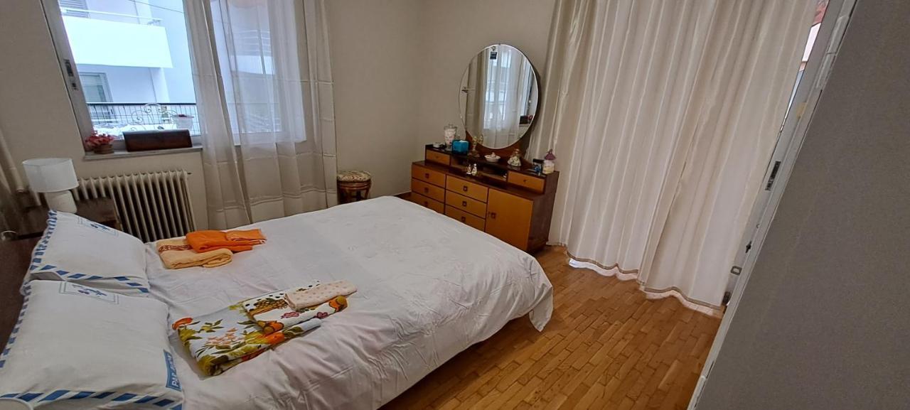 Sq Varnava Appartment أثينا المظهر الخارجي الصورة